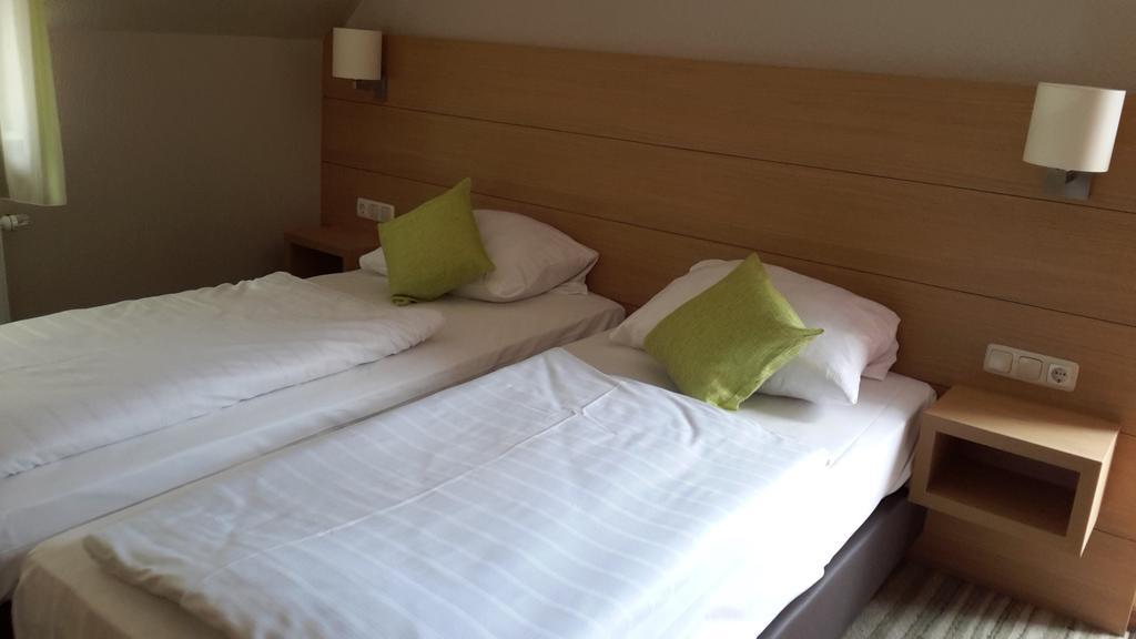 Der Heidkrug Hotel Verden an der Aller Kamer foto